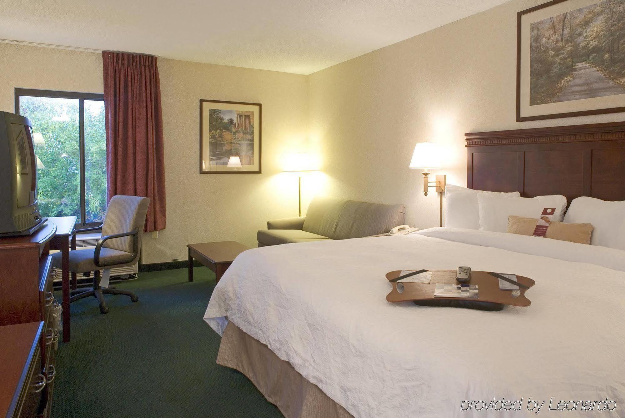 Hampton Inn Rochester Greece Zimmer foto
